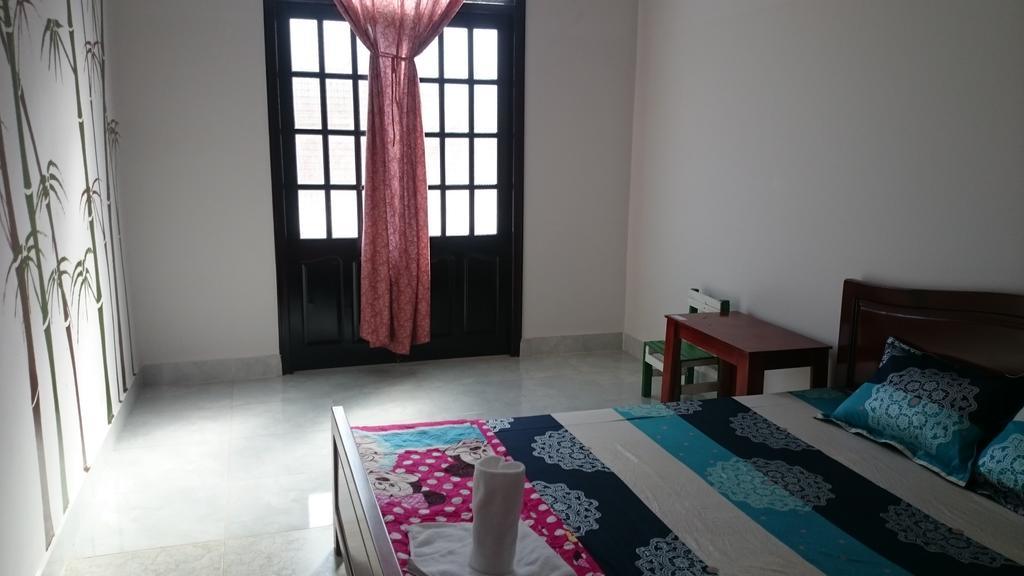 Little Home Hostel Vinh Hai Exterior photo