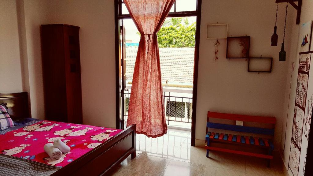 Little Home Hostel Vinh Hai Exterior photo